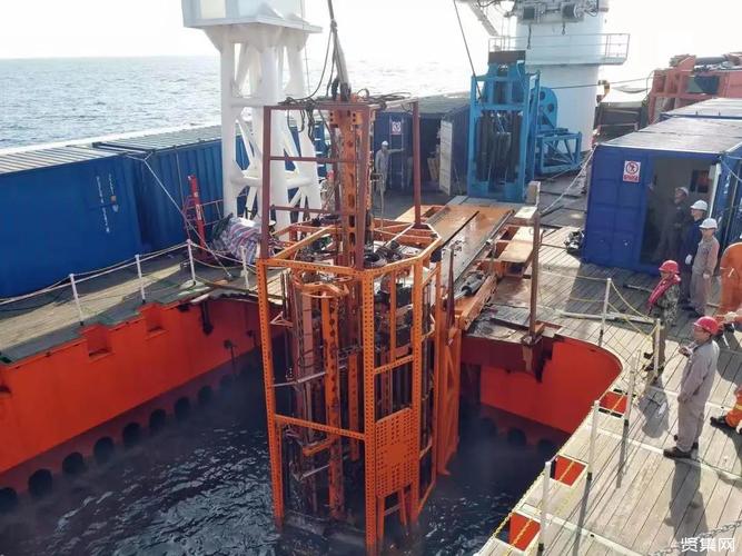 基于水合物保压取芯原理研发出具有保压取芯功能的深海海底钻机装备